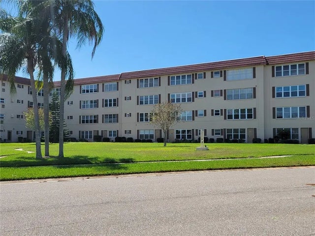 9950 62nd Terrace N 410, ST PETERSBURG