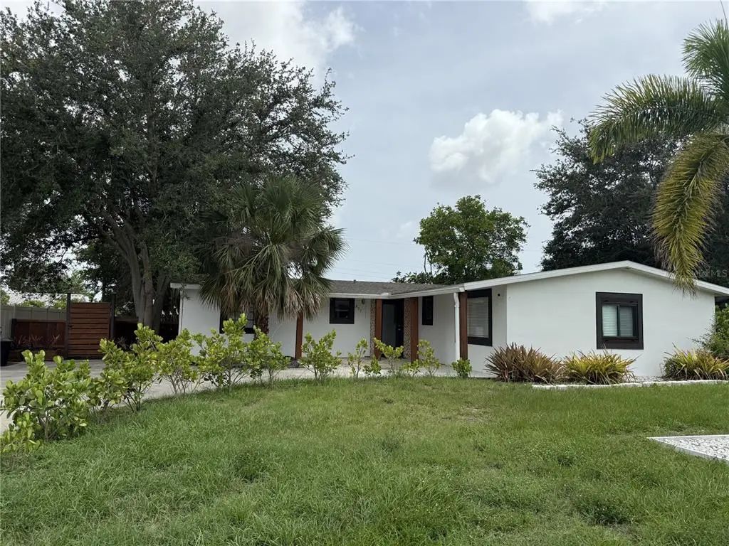 907 Fruitland Avenue, BRADENTON