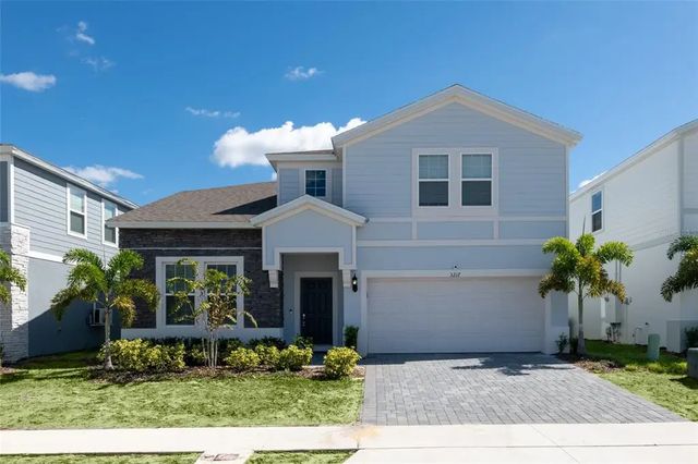 3217 Lilac Way, DAVENPORT