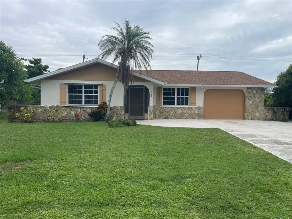 517 Skylark Lane Nw, PORT CHARLOTTE