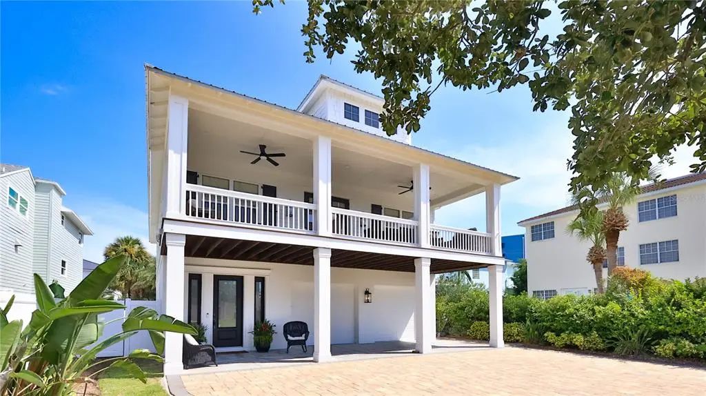 818 Ocean Avenue, NEW SMYRNA BEACH