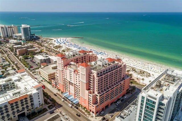 301 S Gulfview Boulevard 304, CLEARWATER BEACH