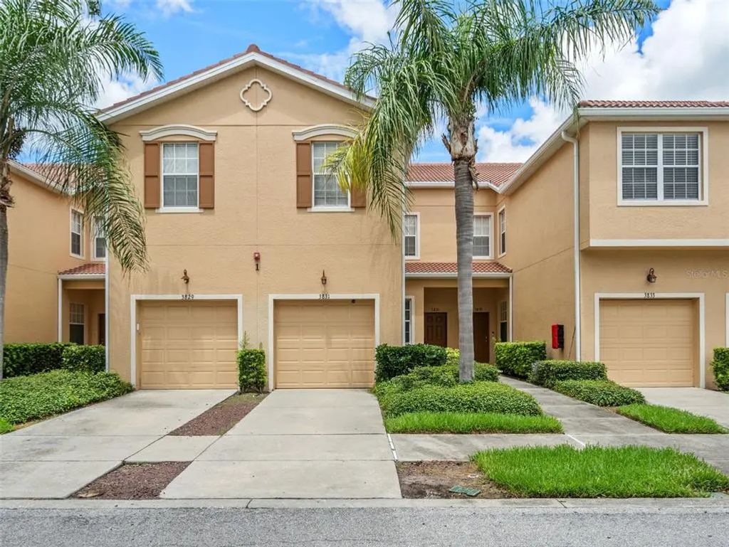 3831 Parkridge Circle 1-104, SARASOTA