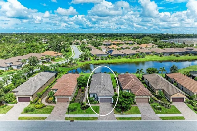 8737 Bellussi Drive, SARASOTA