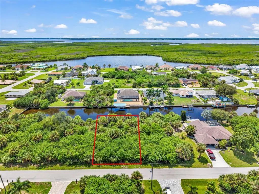 17157 Canary Lane, PORT CHARLOTTE