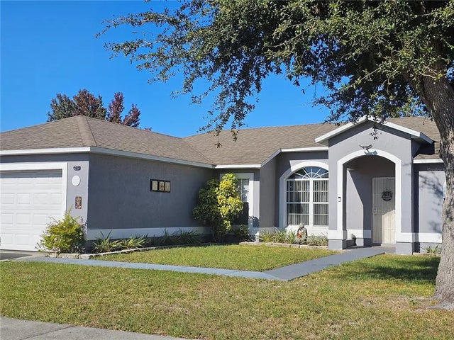 540 Oak Branch Circle, KISSIMMEE