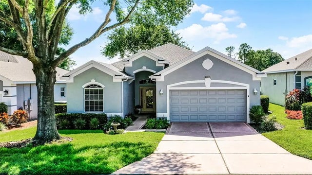 4196 Greenwich Court, CLERMONT