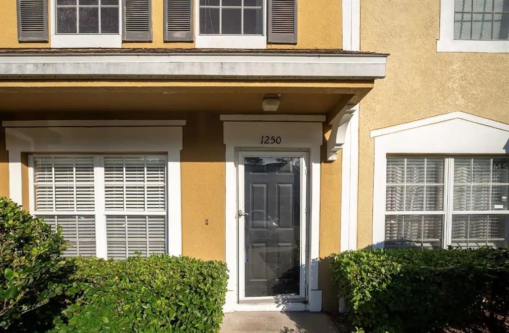 1250 Redondo Way, WESLEY CHAPEL
