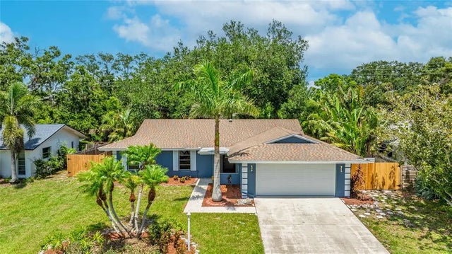 3525 Riviera Drive, SARASOTA
