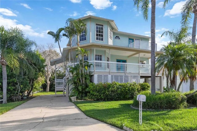 13951 Harbor View Drive, SEMINOLE