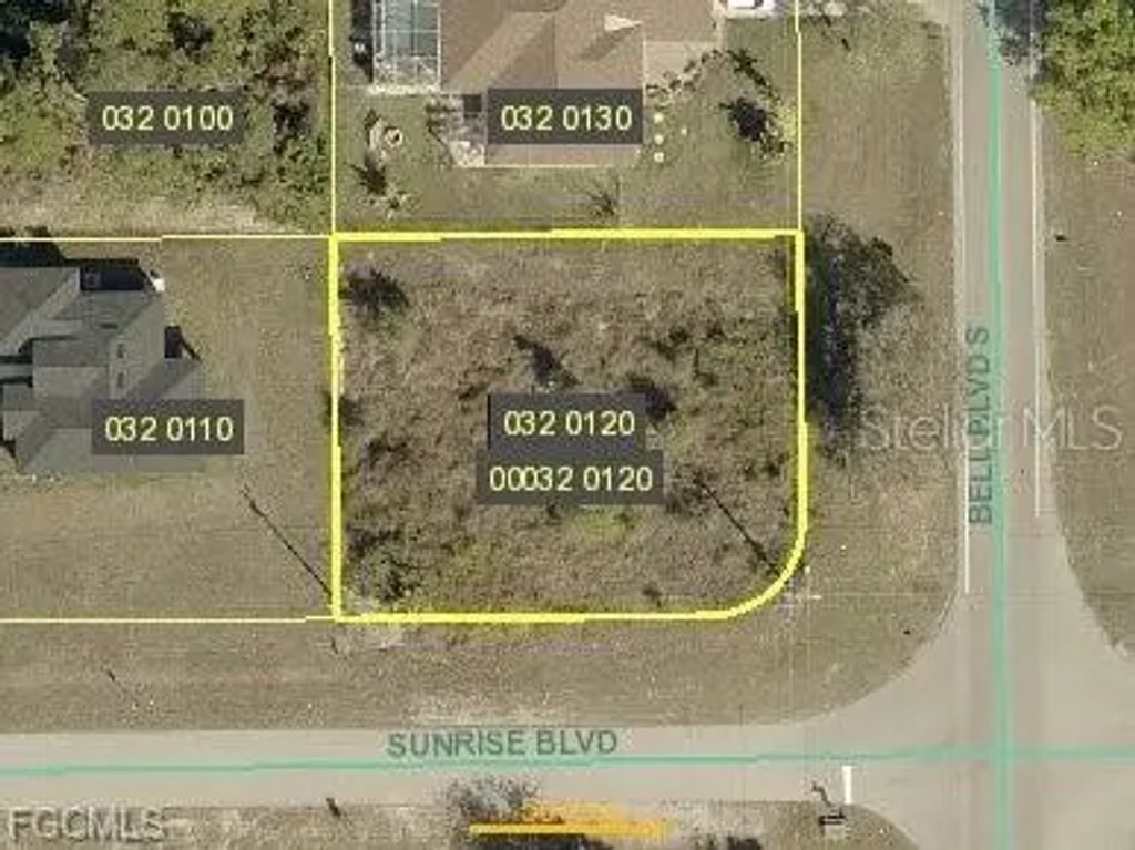 194 Bell Boulevard S, LEHIGH ACRES