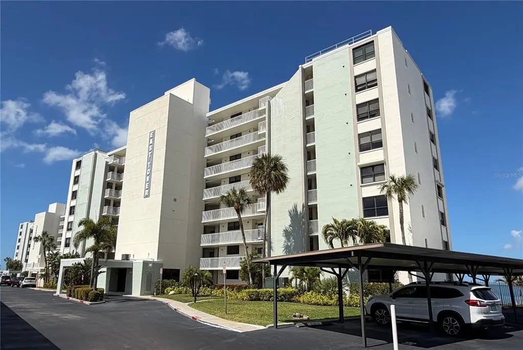 300 Woodette Drive 504b, DUNEDIN