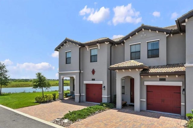 8549 Zoeller Hills Drive, DAVENPORT