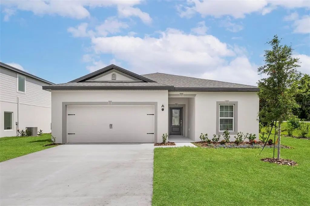 13372 Tula Loop, ASTATULA