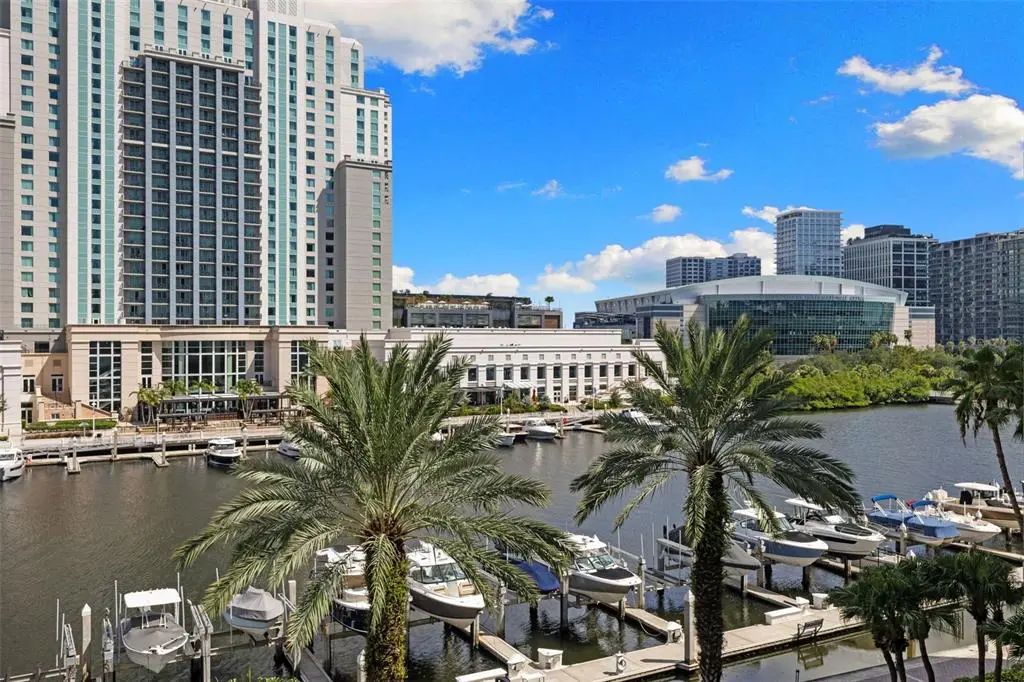 700 S Harbour Island Boulevard 421, TAMPA