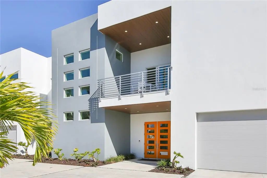 3939 Higel Avenue, SARASOTA