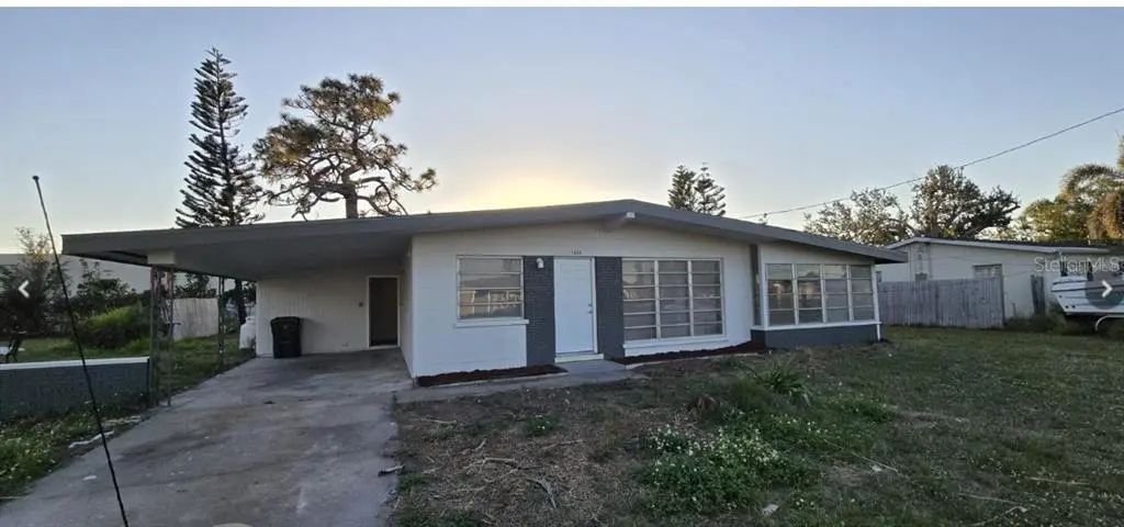 1634 Banyan Drive, VENICE