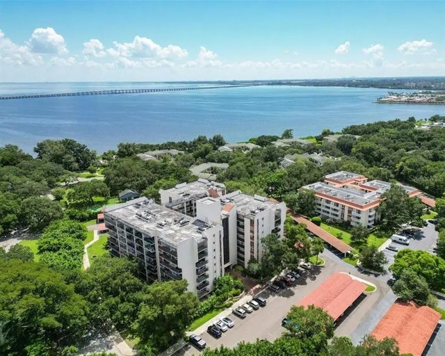 2699 Seville Boulevard 605, CLEARWATER