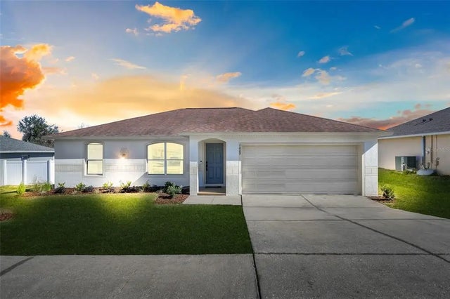 1009 Bluegrass Drive, GROVELAND