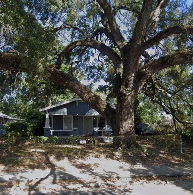 510 E Lake Avenue, TAMPA