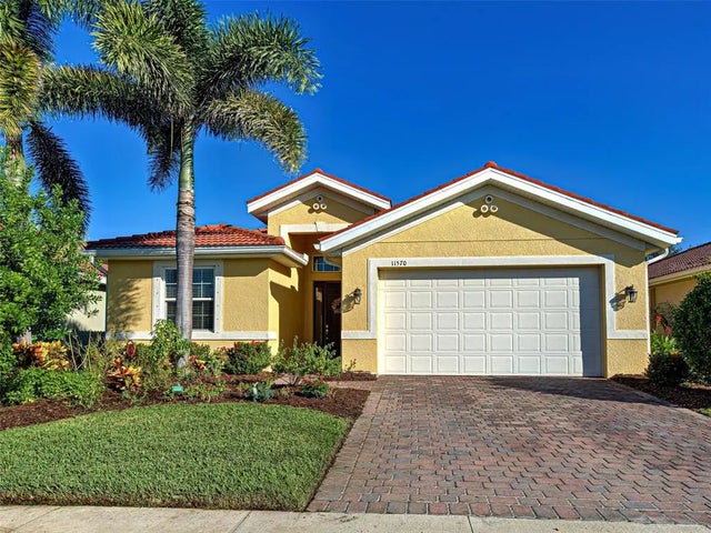 11570 Blackfin Street, VENICE