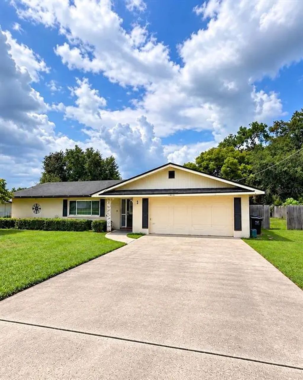 9 Winterset Dr, WINTER HAVEN