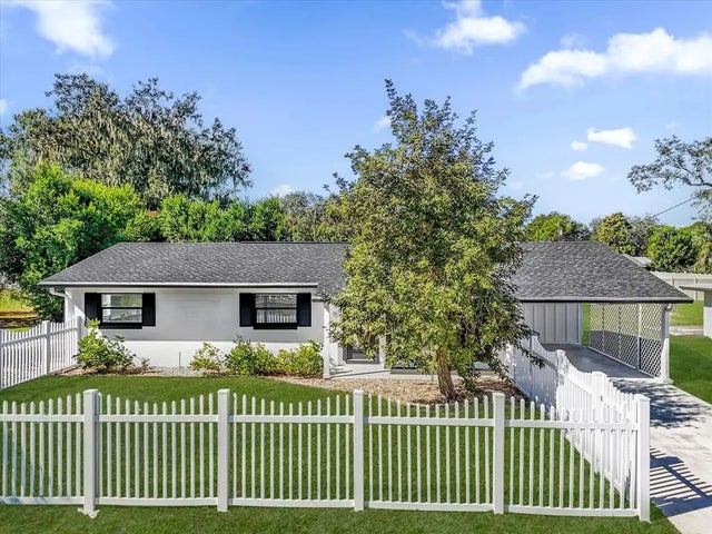 431 Belle Ayre Drive, MOUNT DORA