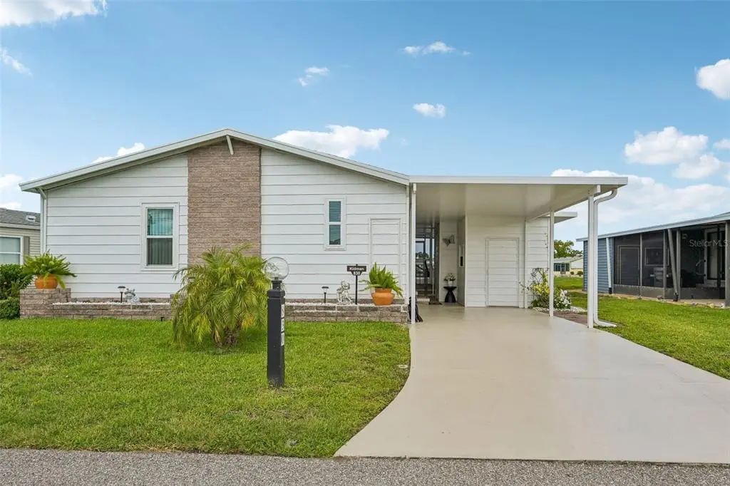830 Seabrooke Drive, ENGLEWOOD