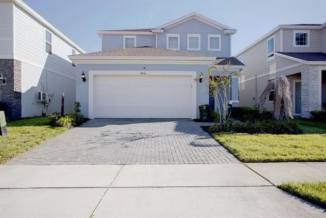 3416 Lilac Way, DAVENPORT