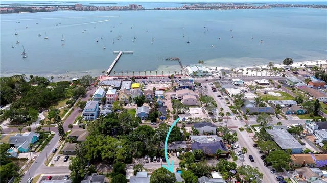 5437 Delette Avenue S A, GULFPORT