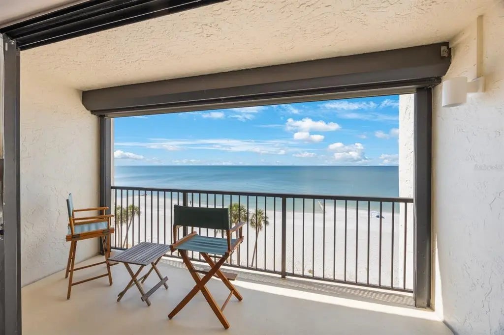 14950 Gulf Boulevard 605, MADEIRA BEACH