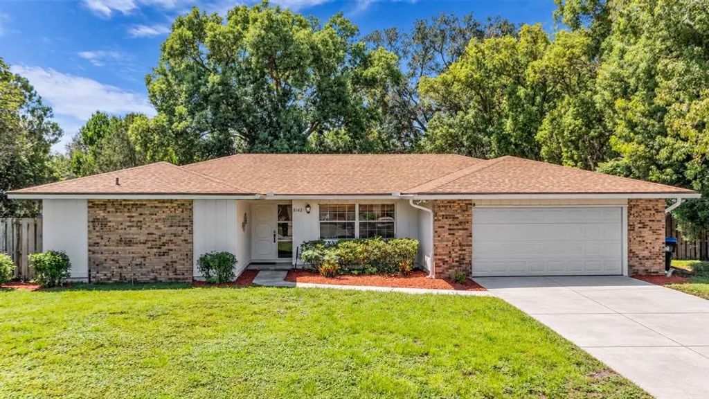 8142 Golden Sands Drive, ORLANDO
