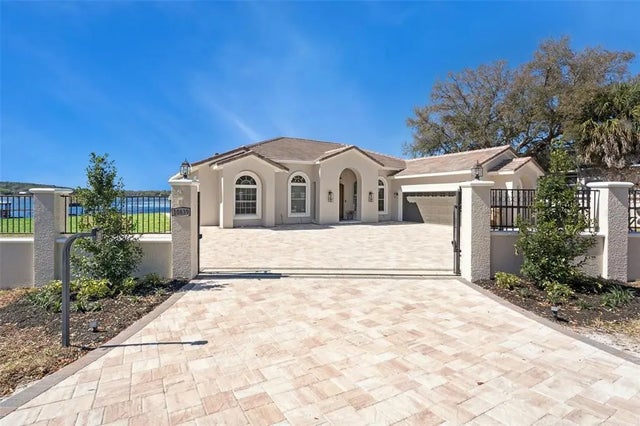 10839 Lakeshore Drive, CLERMONT