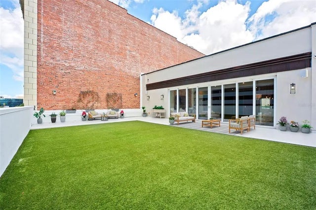 465 Central Avenue 301, ST PETERSBURG