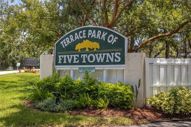 8198 Terrace Garden Drive N 501, ST PETERSBURG