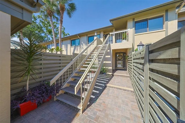 3165 Landmark Drive 713, CLEARWATER