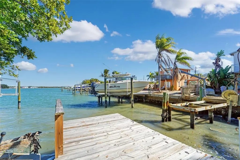 14555 N Bayshore Drive, MADEIRA BEACH