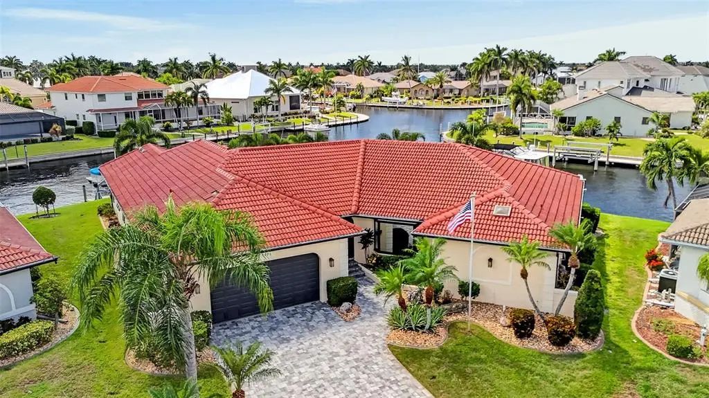3323 Dominica Court, PUNTA GORDA