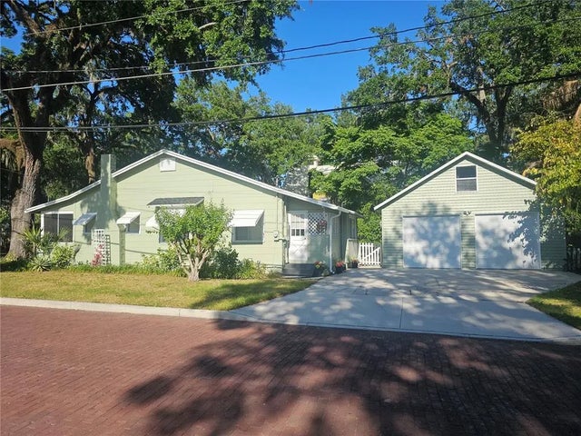 1000 Elmwood Street, ORLANDO