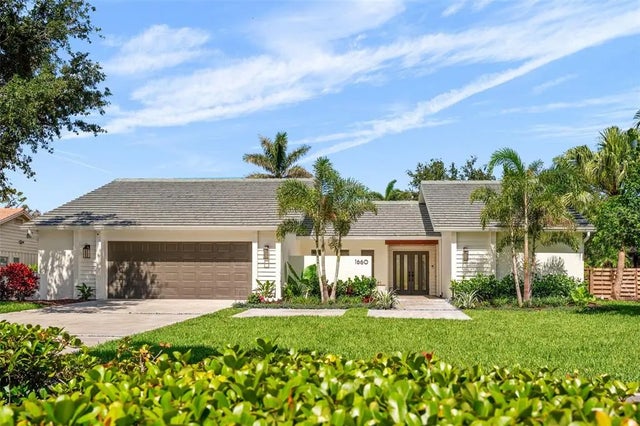 1660 Pine Harrier Circle, SARASOTA