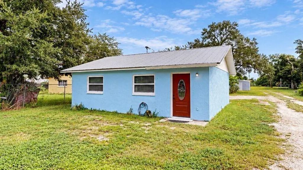 330 12th Street W, PALMETTO