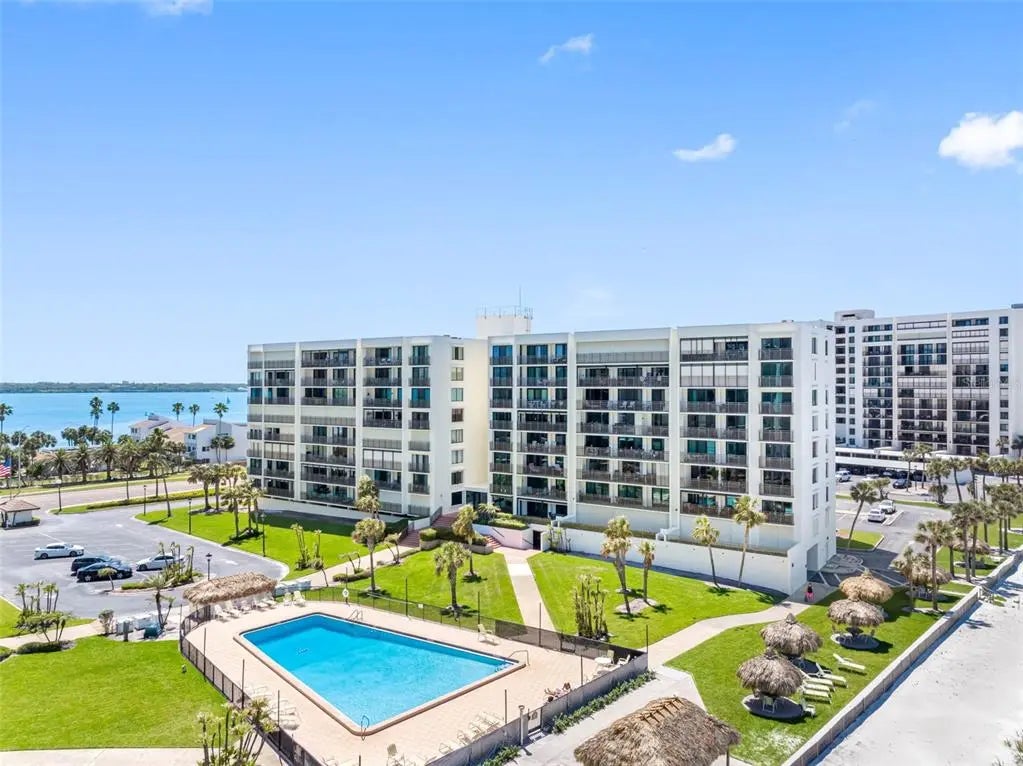 1430 Gulf Boulevard 807, CLEARWATER BEACH