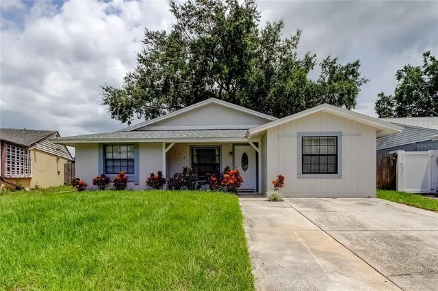 12529 Mondragon Drive, TAMPA