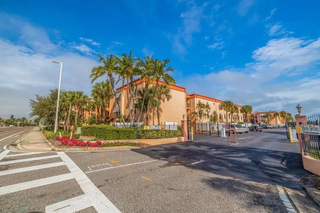 8911 Blind Pass Road 319, ST PETE BEACH