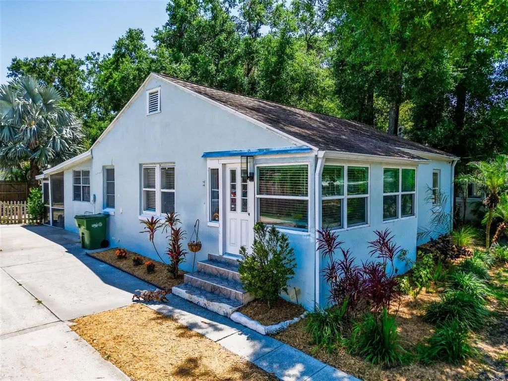 1221 East Hamilton Avenue, TAMPA