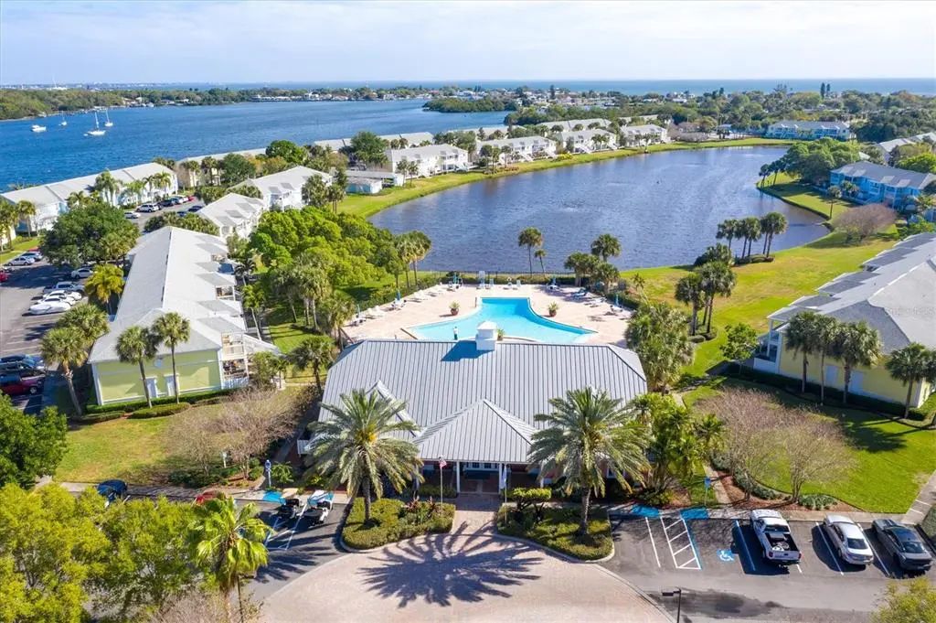 102 Pompano Drive Se C, ST PETERSBURG