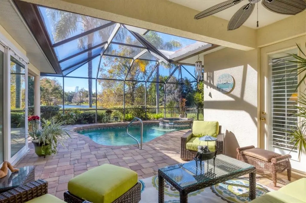 7072 Twin Hills Terrace, LAKEWOOD RANCH