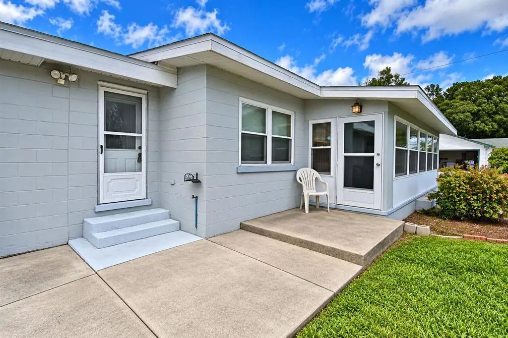 1325 Lake Shipp Dr N, WINTER HAVEN