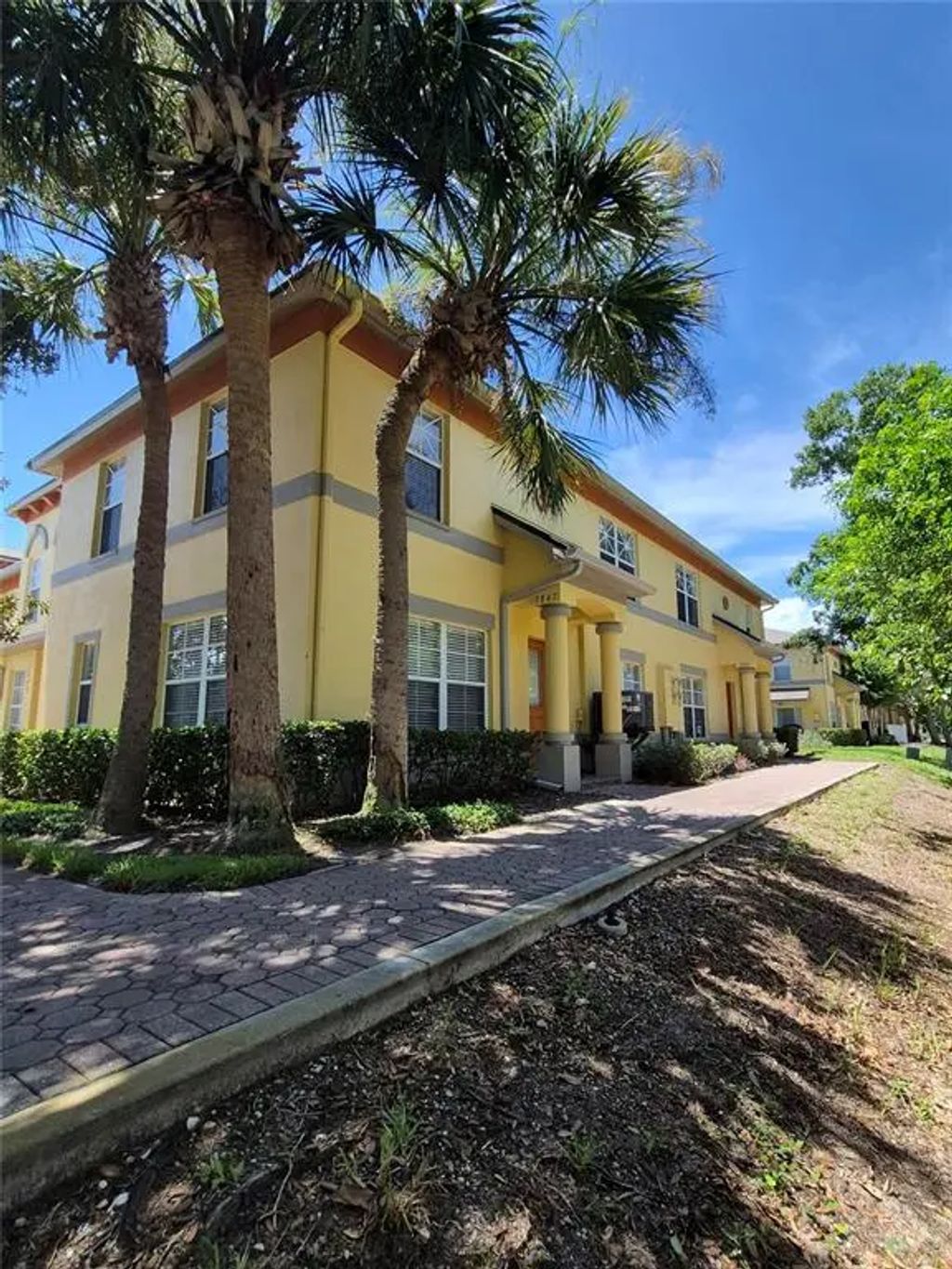 3845 Island Way, ST PETERSBURG