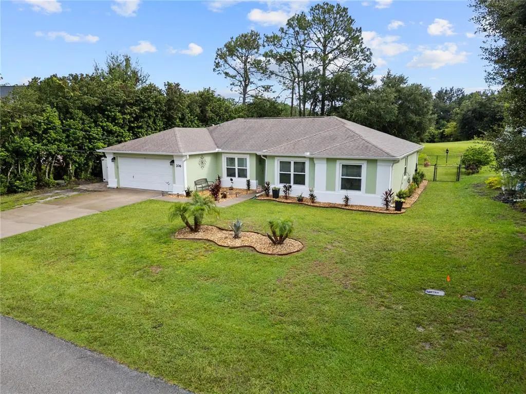 206 London Drive, PALM COAST